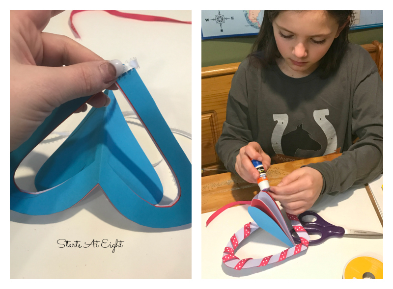 DIY Valentine: Paper Heart Books from Starts At Eight are fun and easy to create and offer a variety of creative variances to alter colors and length of book.